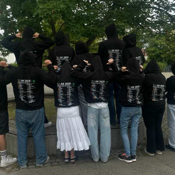 leon-baur-&amp;-ak2025